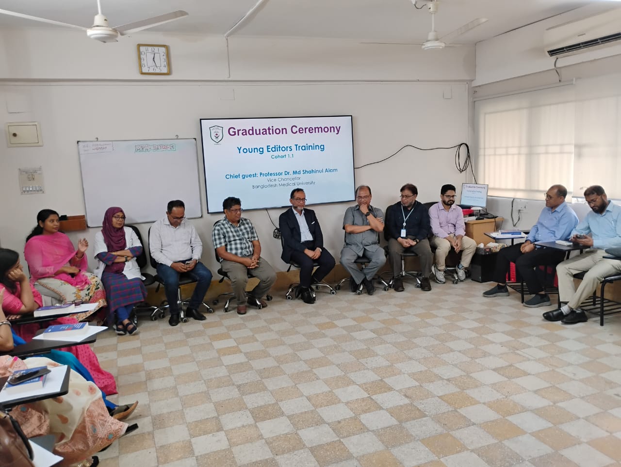 বিএমইউতে ইয়াং এডিটরসদের নিয়ে গ্রাজুয়েশন সেরিমনি অনুষ্ঠিত